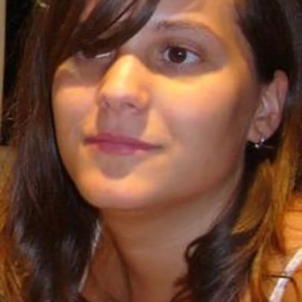Lara M.