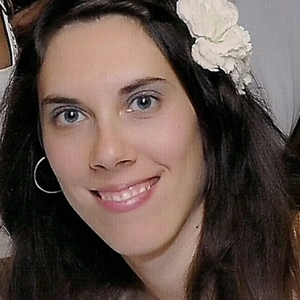 Ana Maria D.