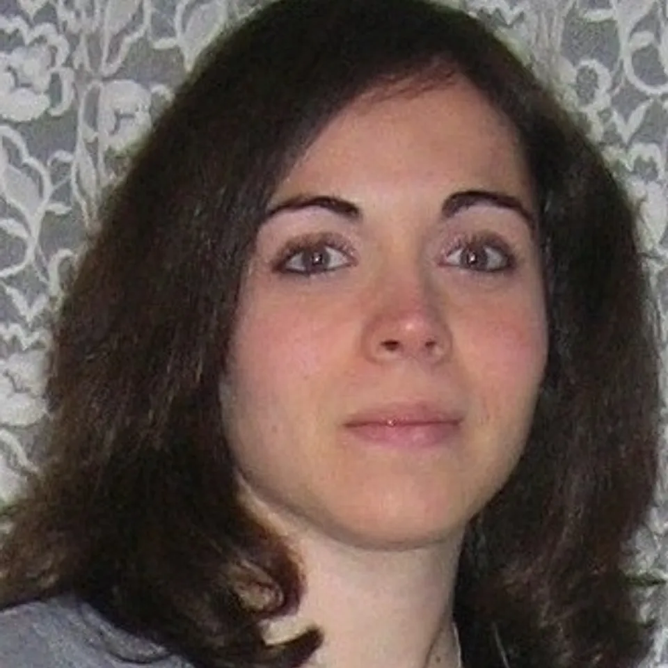 Isabel Lorena  R.