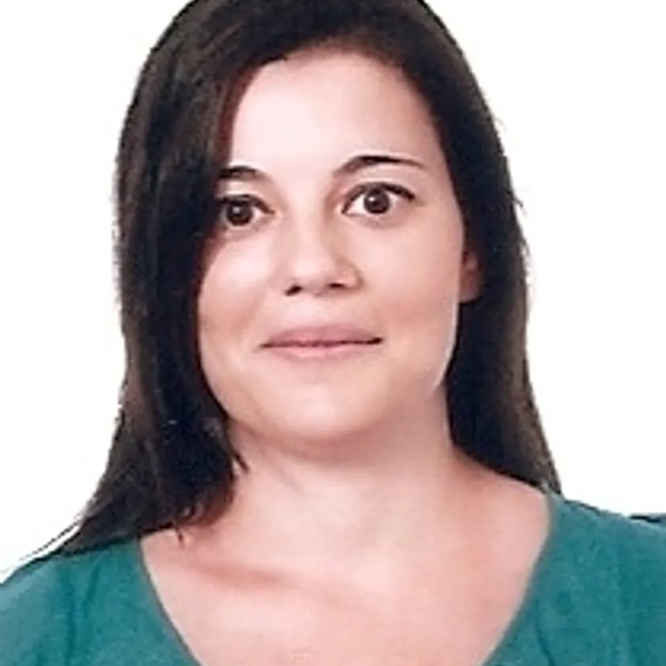 MARIA VICTORIA C.