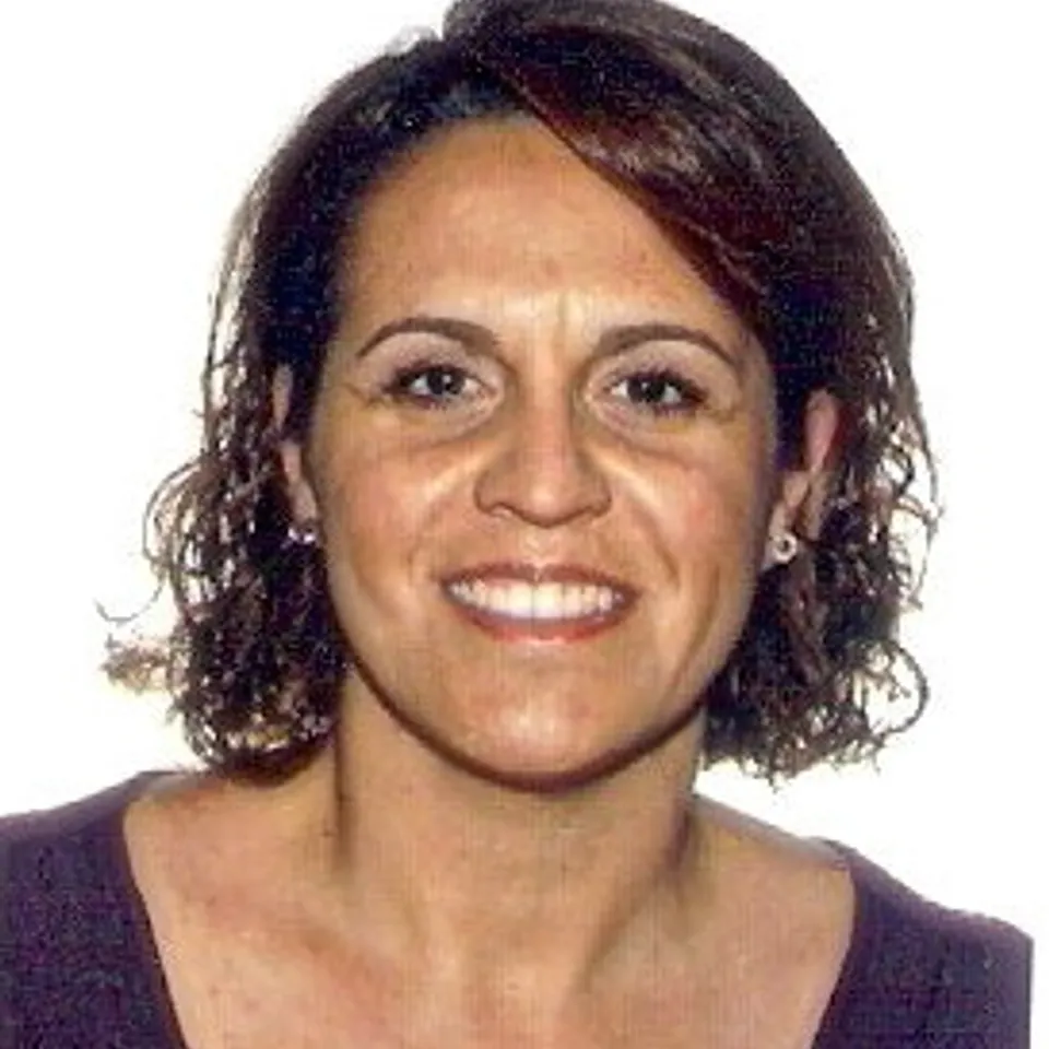 María D.