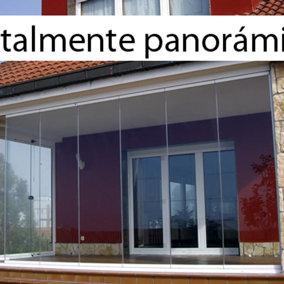 Cerramientos panoramicos "cortina de cristal" en Granada.