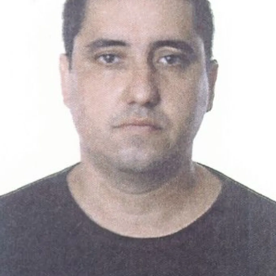 Miguel V.