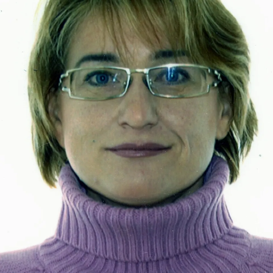 Elena M.