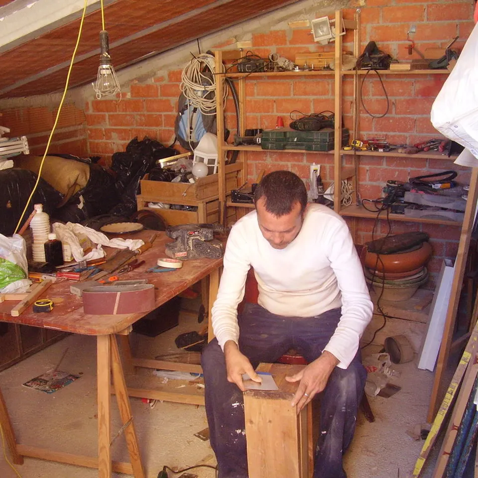 Repair / restoration of furniture in and around Alfaz del Pi