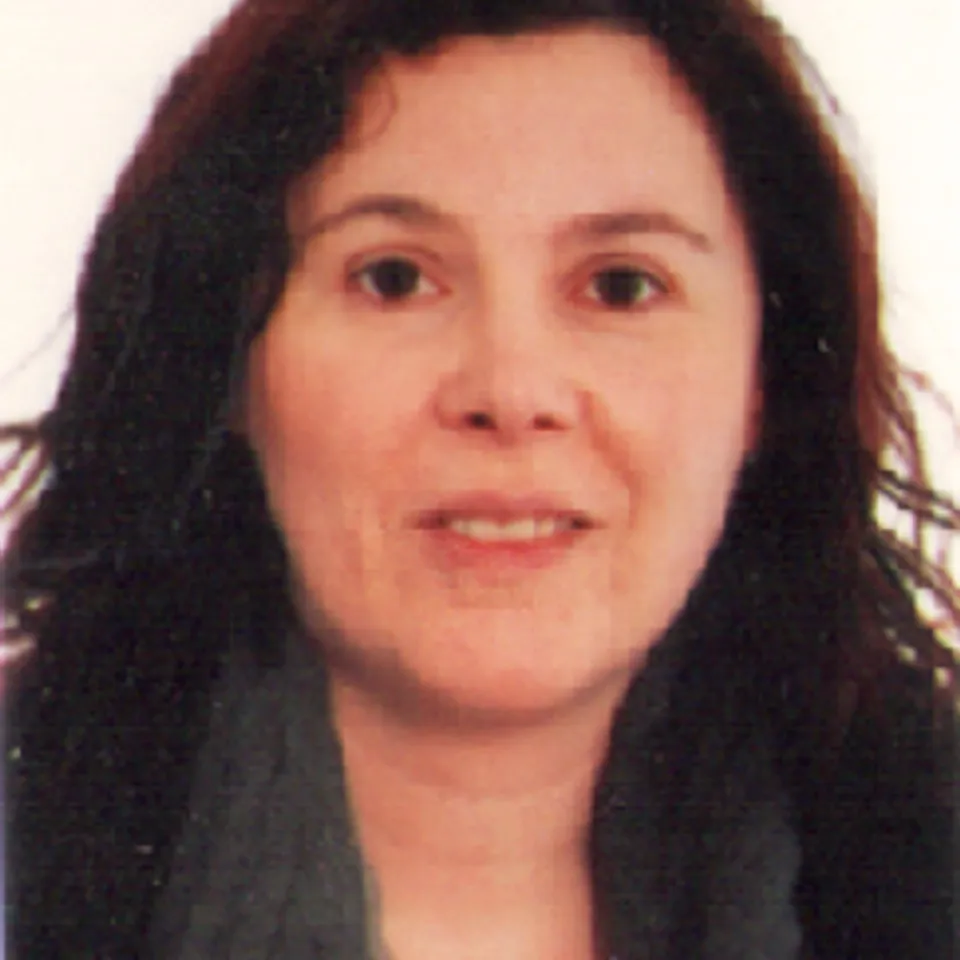 María Isabel R.