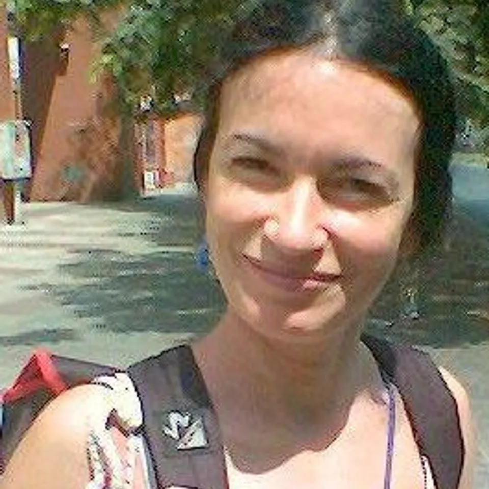 Maria Carmen C.