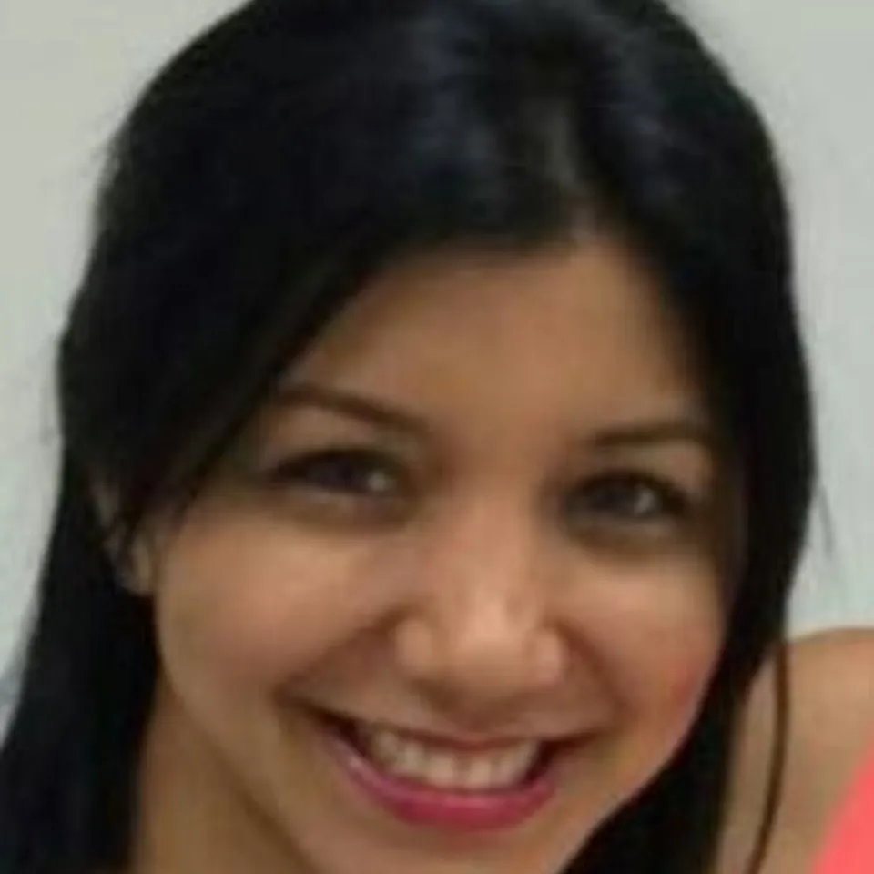 Mariela L.