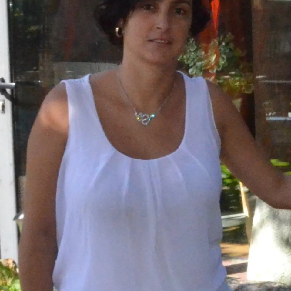 Cristina L.