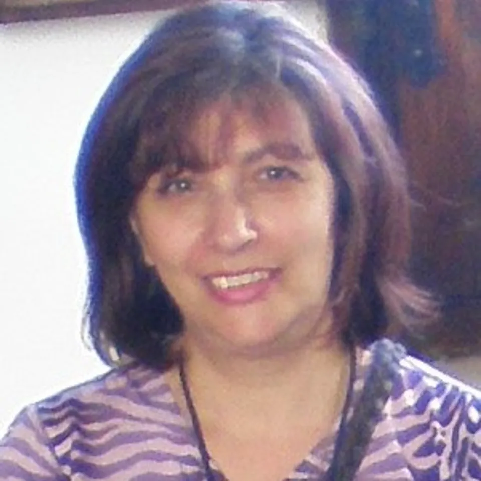 Leonor María S.