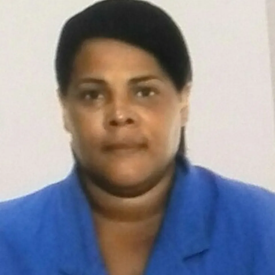 Maria Candelaria E.