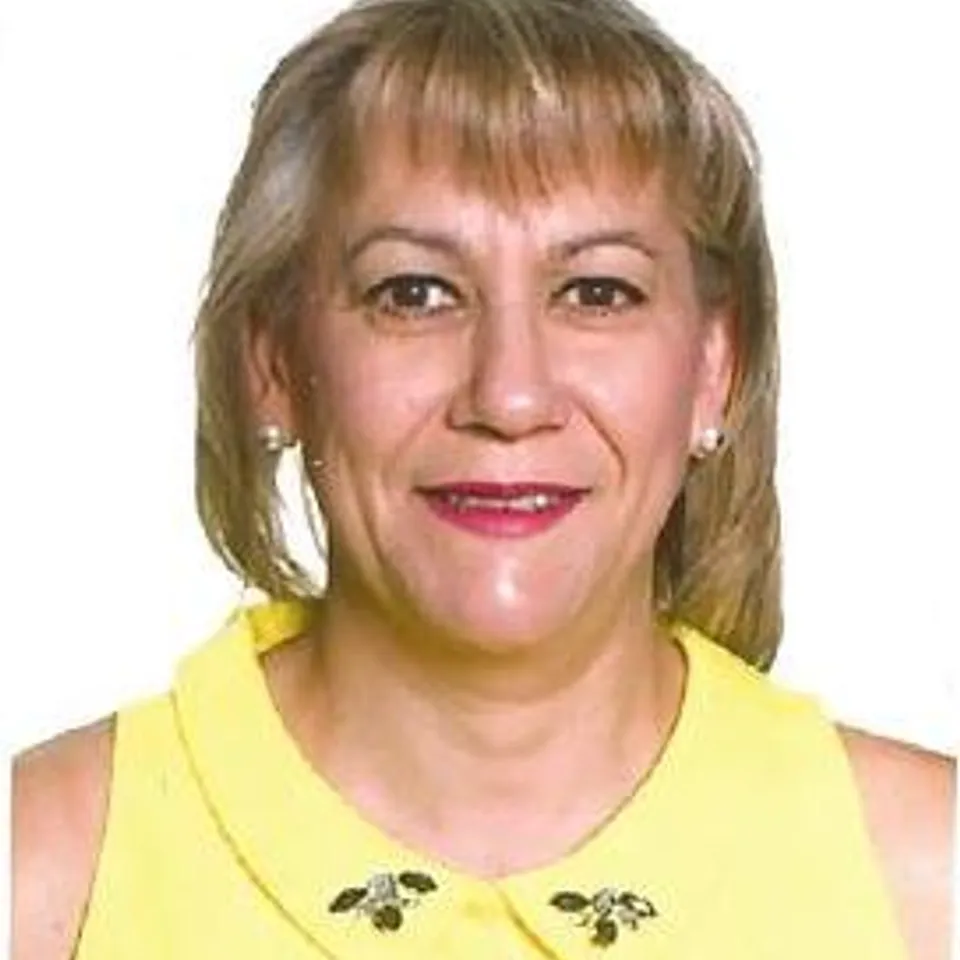 María Isabel B.