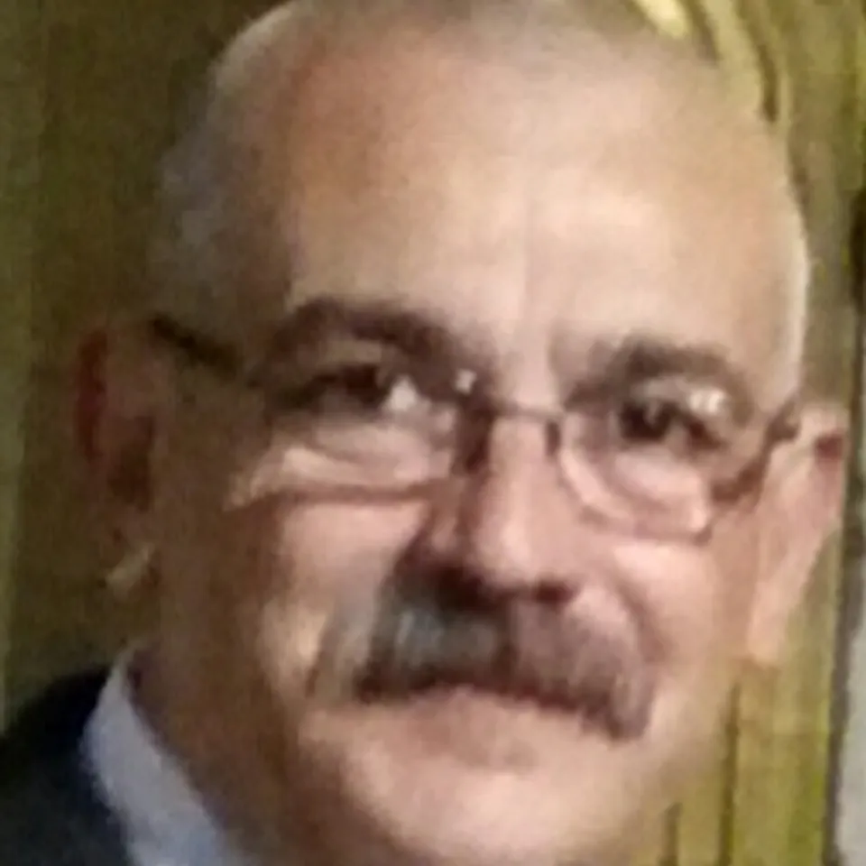 Eduardo S.