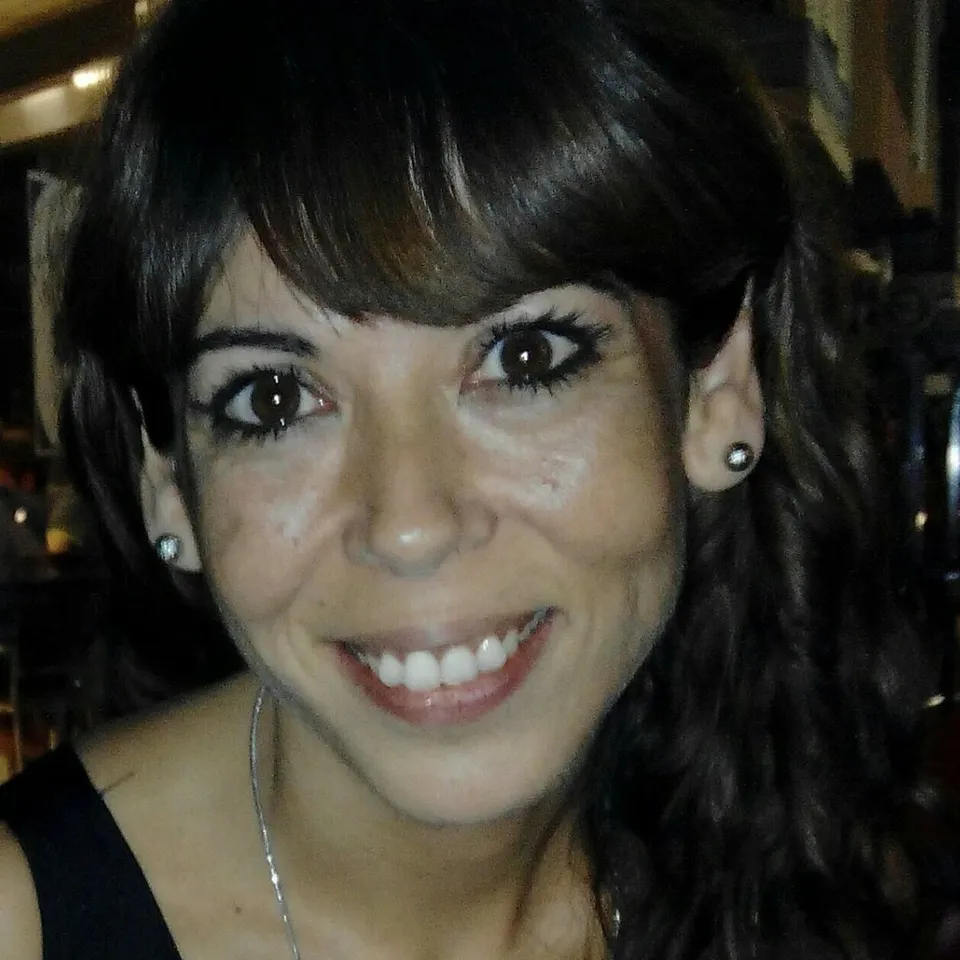 Ana Maria  L.