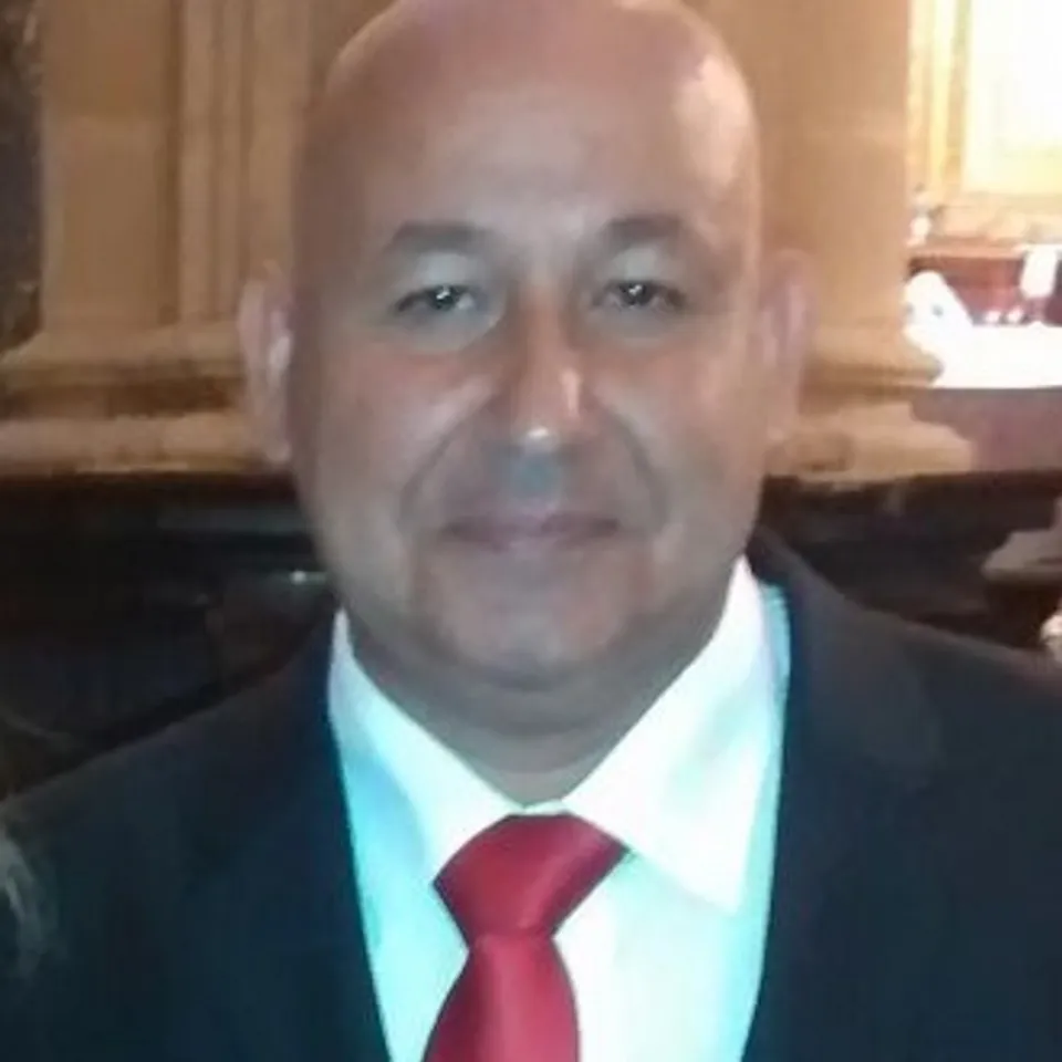 José Luis M.