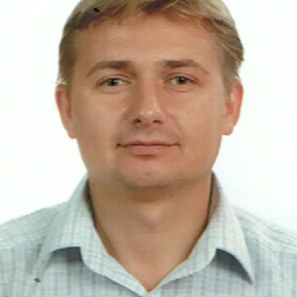Oleg P.