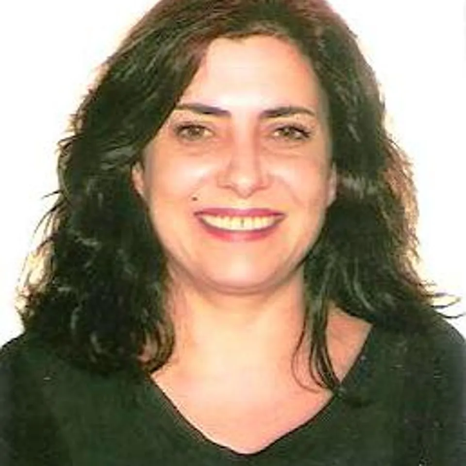 Ana Isabel G.