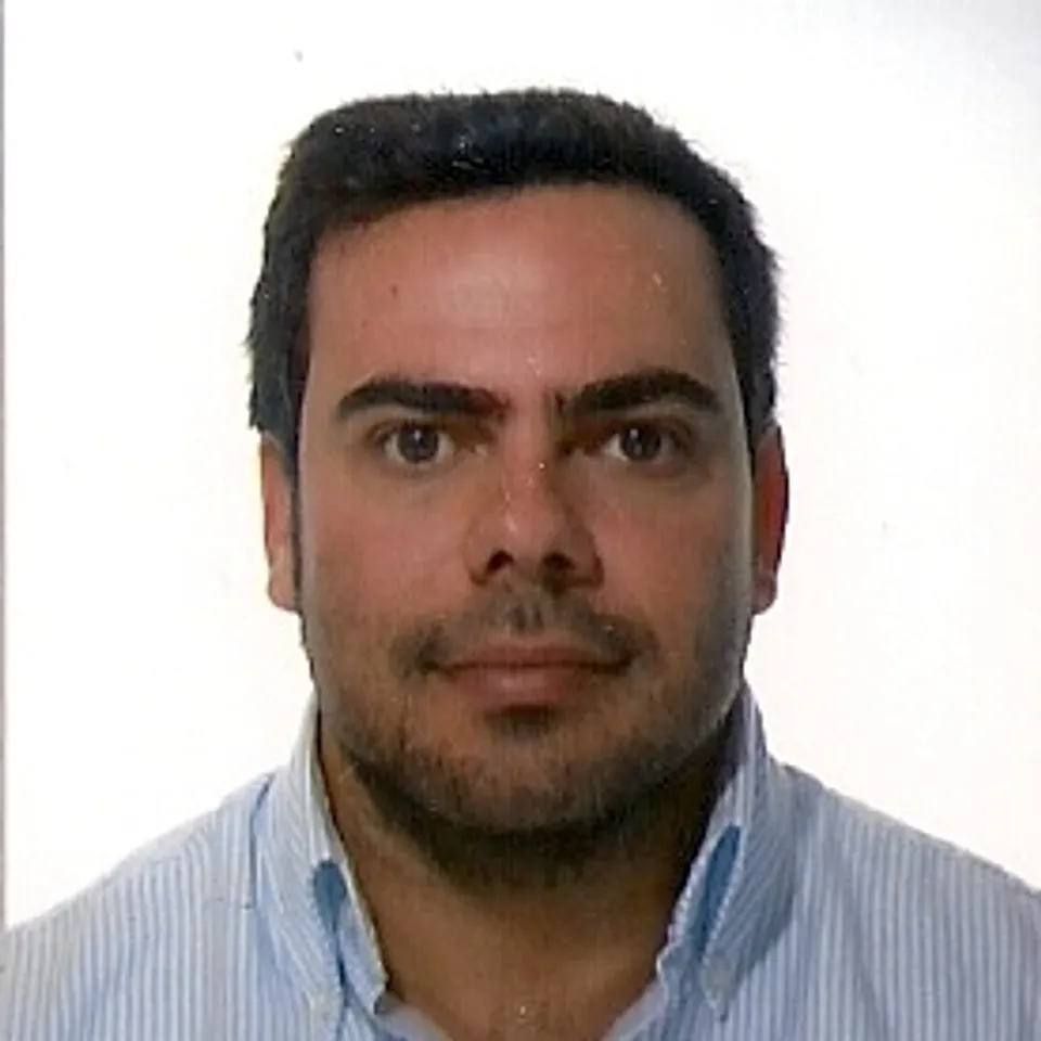 Jesús Emilio R.