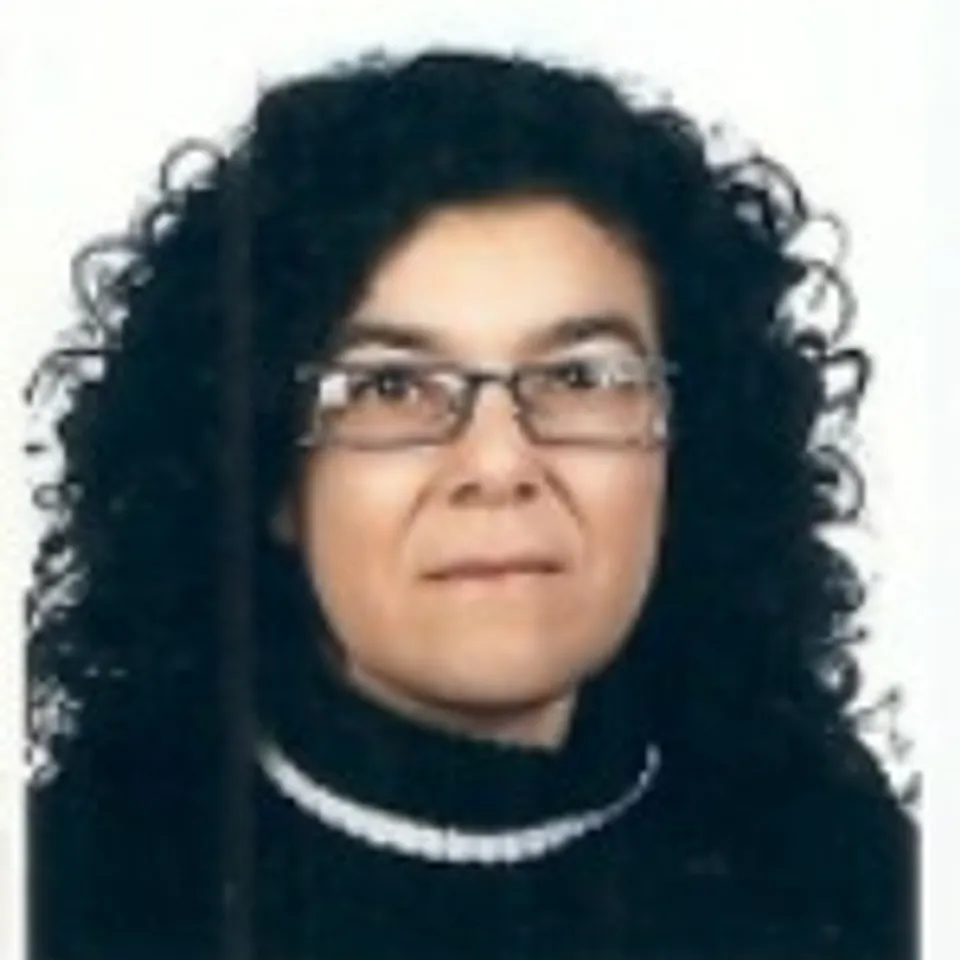 Ana Isabel M.