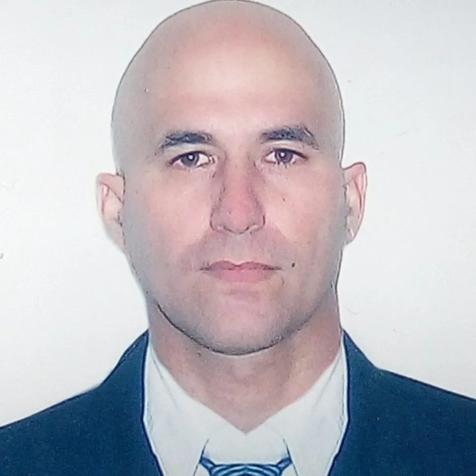 Luis Alberto A.