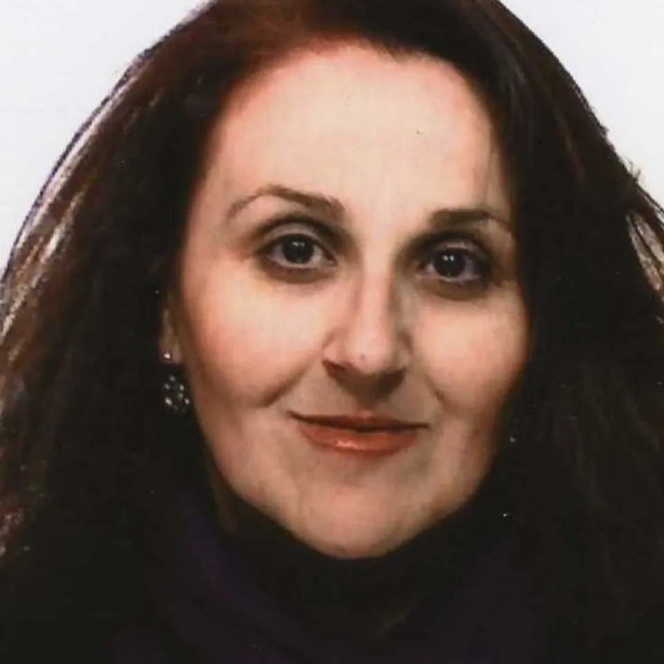 María Ángeles L.