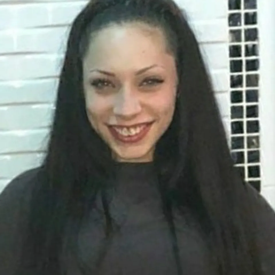 María Teresa L.